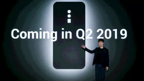 Oppo 'zooms in' on smartphone competition with new camera