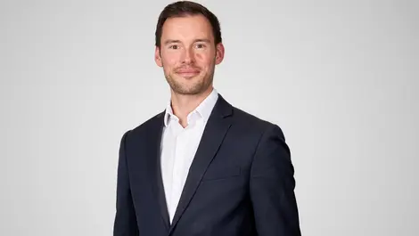 James miller  cyrusone 51 